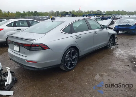 2025 Honda Accord Hybrid Sport z USA, uszkodzony, nr VIN 1HGCY2F53SA076847